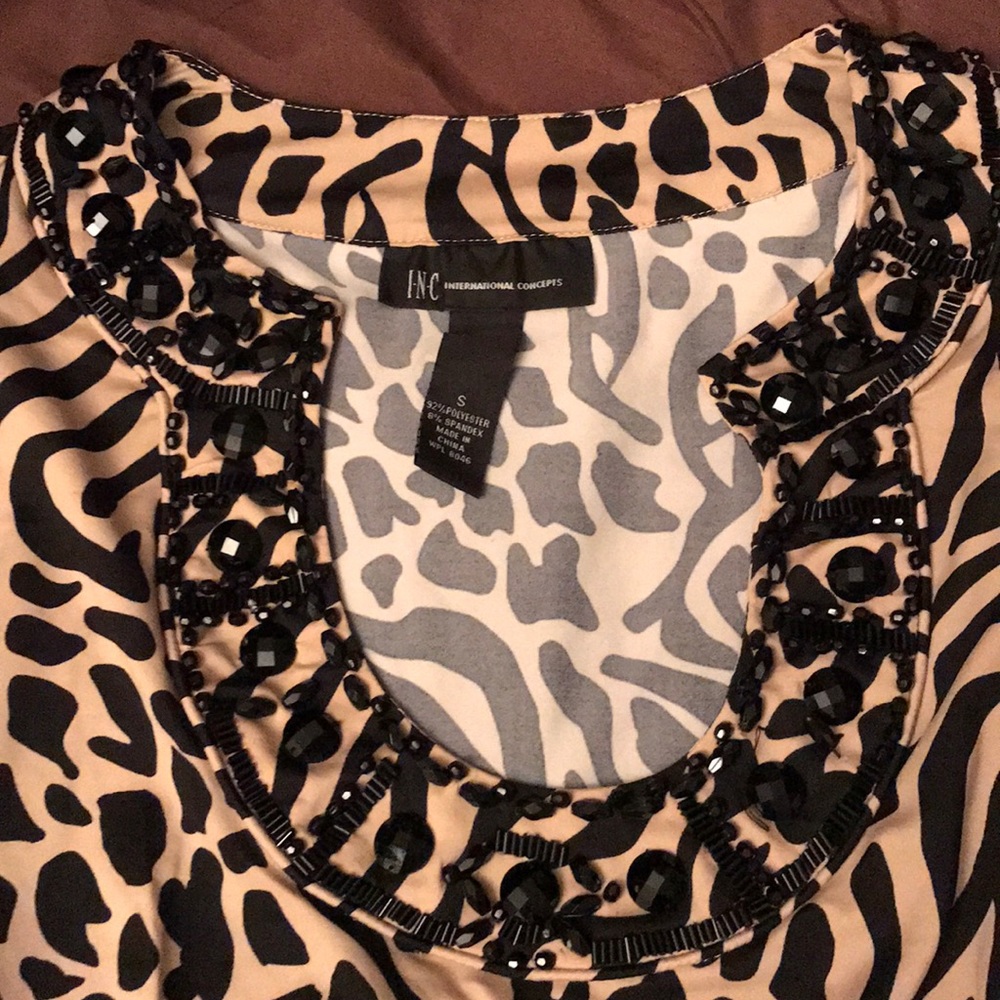 Dress - Picture 2 of 3
